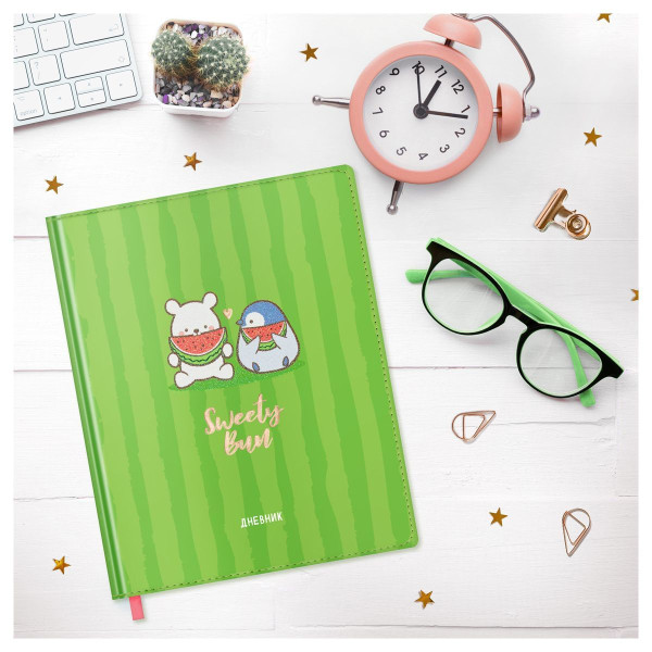 Дневник 1-11 кл. 48л. (твердый) MESHU "Sweety bun" иск. кожа, УФ-печать с глиттером, тиснение фольгой, тон. блок, ляссе RE-MS_49346